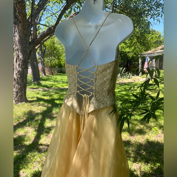 90s golden gown/prom dress size 4 - Picture 4 of 16